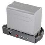 Placa adaptadora de batería SmallRig NP-F con cables de carga para cámaras BMPCC 4K / 6K