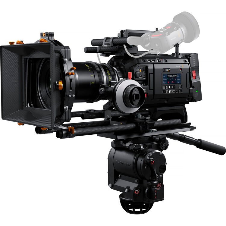 Blackmagic Design URSA Cine 12K LF (PL) 1 URSA Cine 12K
