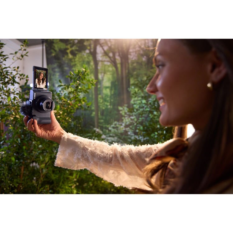 Canon PowerShot V1 17 PowerShot V1